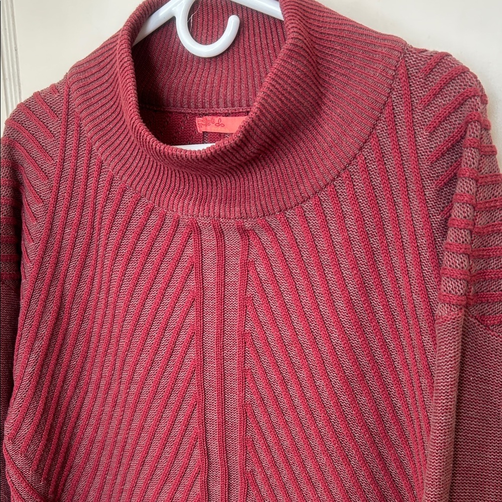Prana red textured Sentiment sweater xl